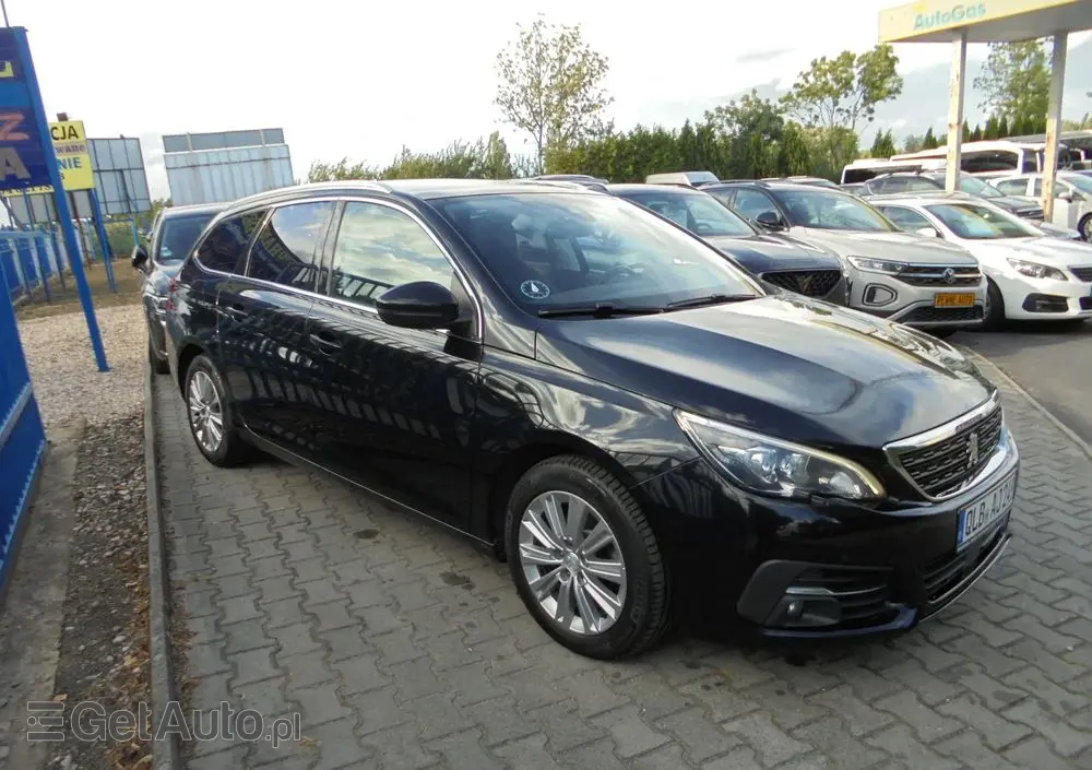PEUGEOT 308 BlueHDi 130 Stop & Start Active Business-Paket