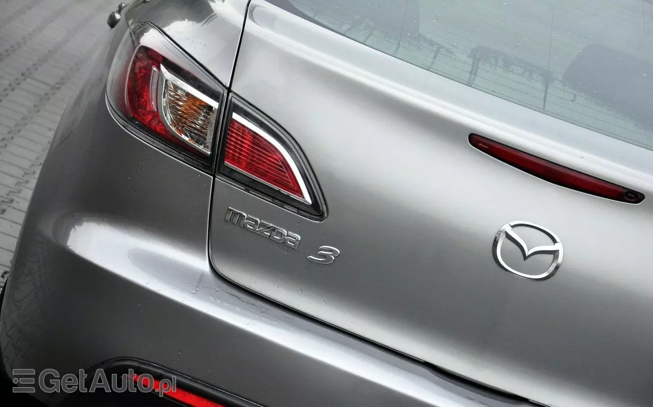 MAZDA 3 1.6 Comfort