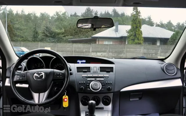 MAZDA 3 1.6 Comfort