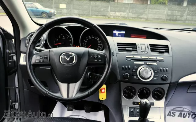 MAZDA 3 1.6 Comfort