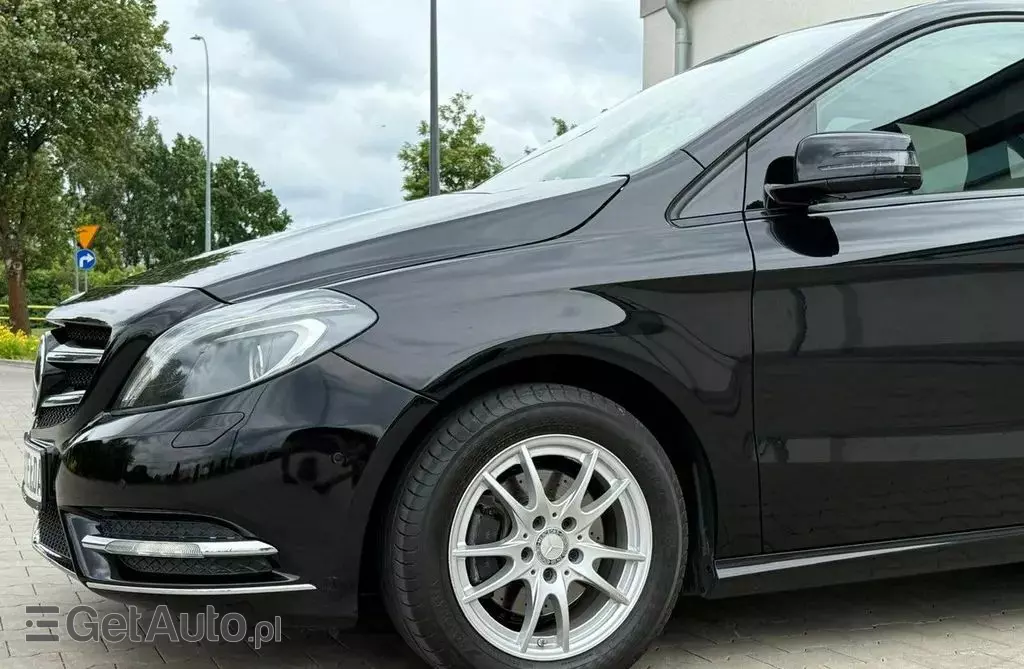 MERCEDES-BENZ Klasa B 