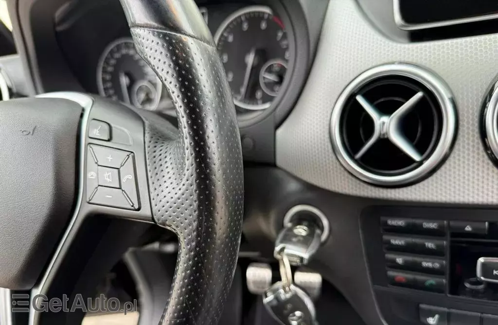 MERCEDES-BENZ Klasa B 