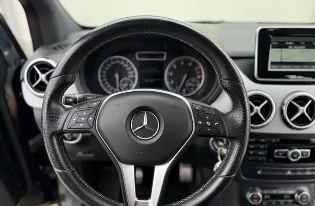 MERCEDES-BENZ Klasa B 