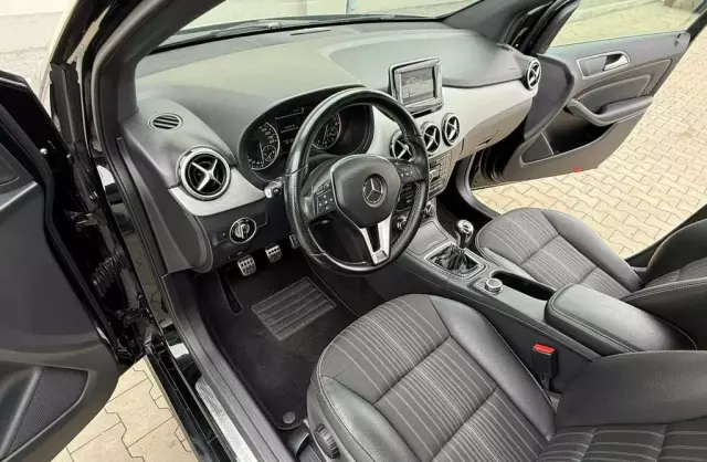 MERCEDES-BENZ Klasa B 