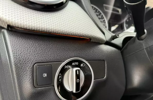 MERCEDES-BENZ Klasa B 