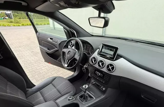 MERCEDES-BENZ Klasa B 