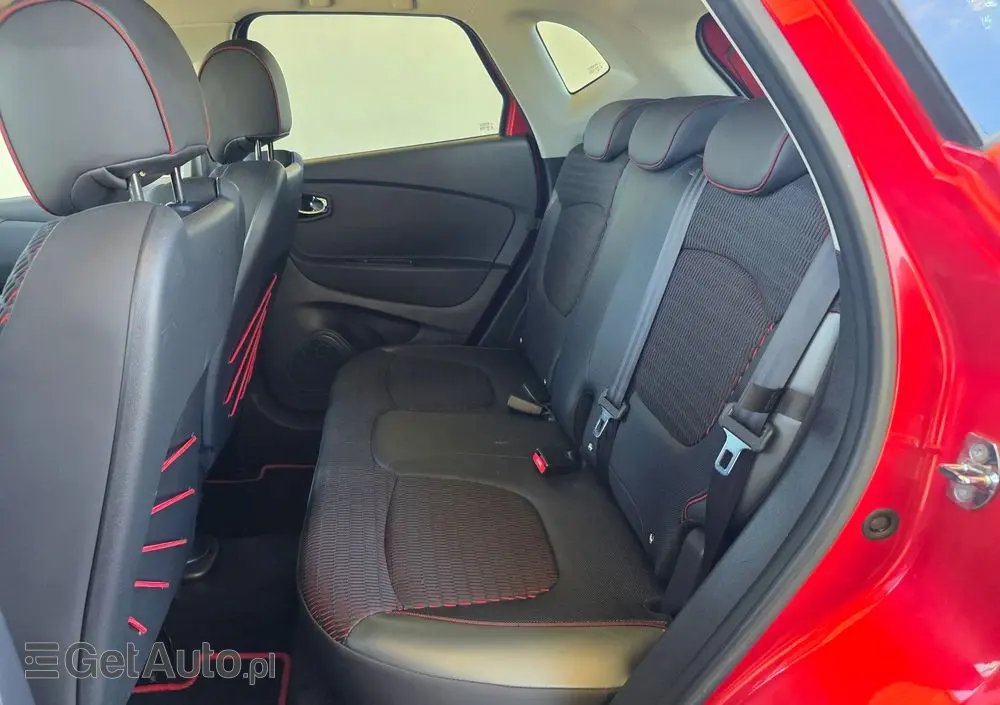 RENAULT Captur TCe 120 EDC Dynamique