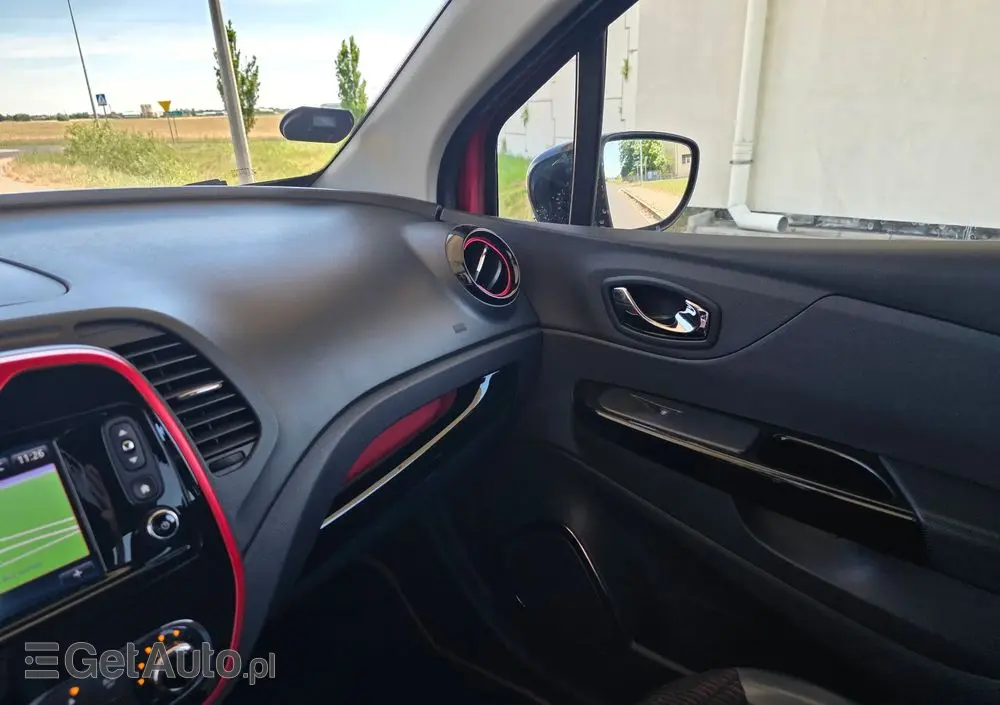 RENAULT Captur TCe 120 EDC Dynamique