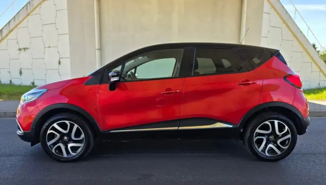 RENAULT Captur TCe 120 EDC Dynamique