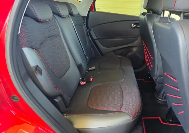 RENAULT Captur TCe 120 EDC Dynamique