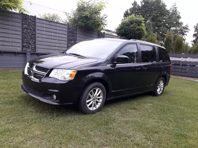 DODGE Grand Caravan 