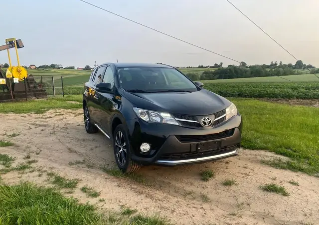 TOYOTA RAV4 2.0 D-4D 4x4