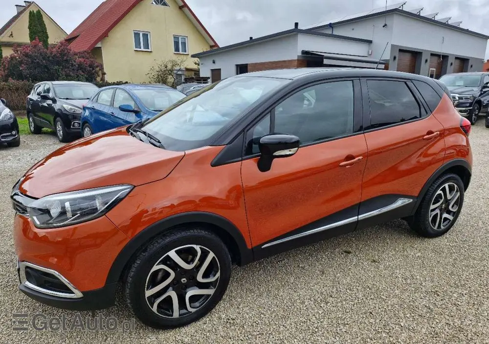RENAULT Captur 