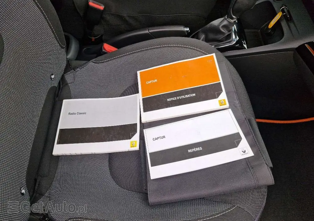 RENAULT Captur 
