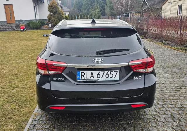 HYUNDAI I40 