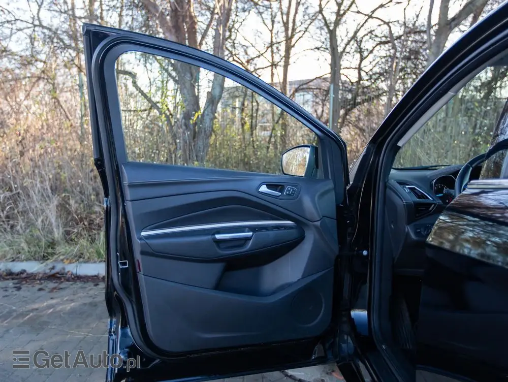 FORD Kuga 2.0 EcoBoost 4x4 Vignale