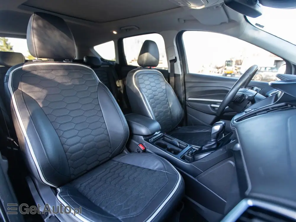 FORD Kuga 2.0 EcoBoost 4x4 Vignale