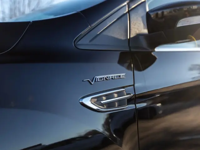 FORD Kuga 2.0 EcoBoost 4x4 Vignale