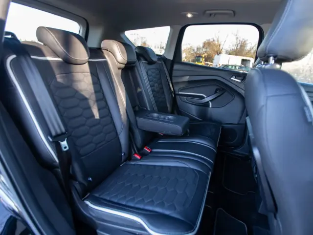 FORD Kuga 2.0 EcoBoost 4x4 Vignale