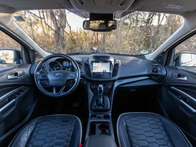 FORD Kuga 2.0 EcoBoost 4x4 Vignale