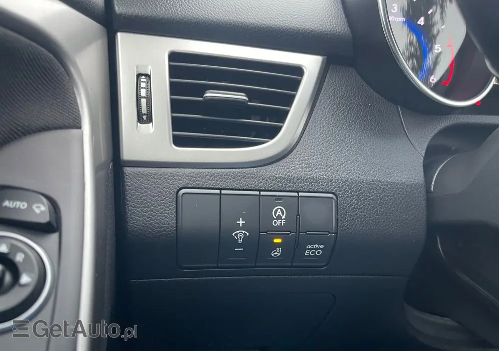 HYUNDAI I30 1.6 CRDi BlueDrive Premium DCT