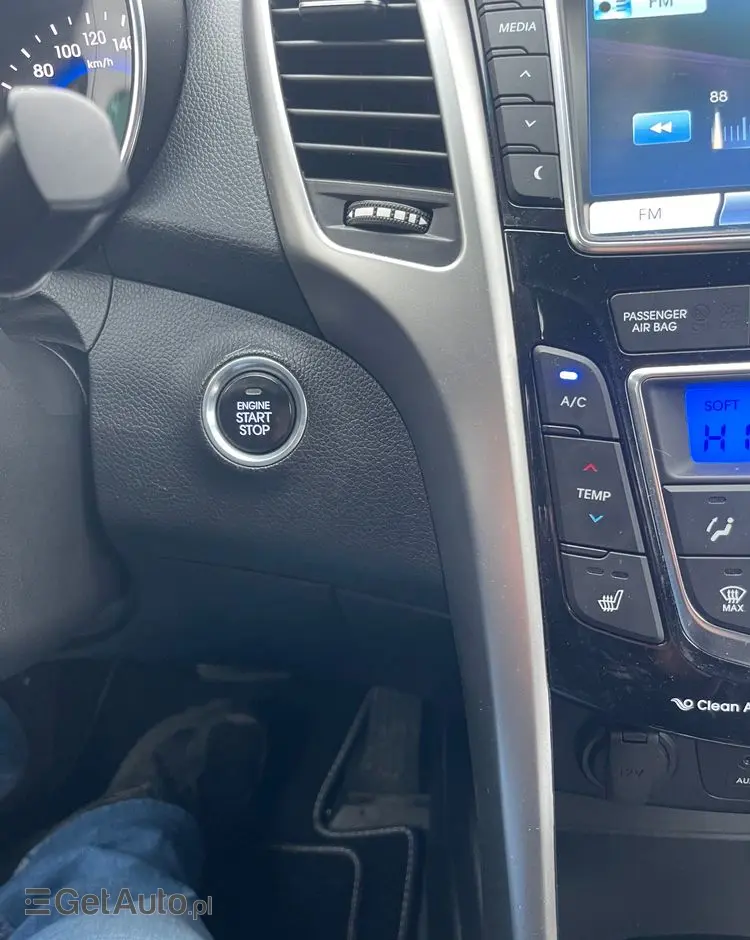 HYUNDAI I30 1.6 CRDi BlueDrive Premium DCT