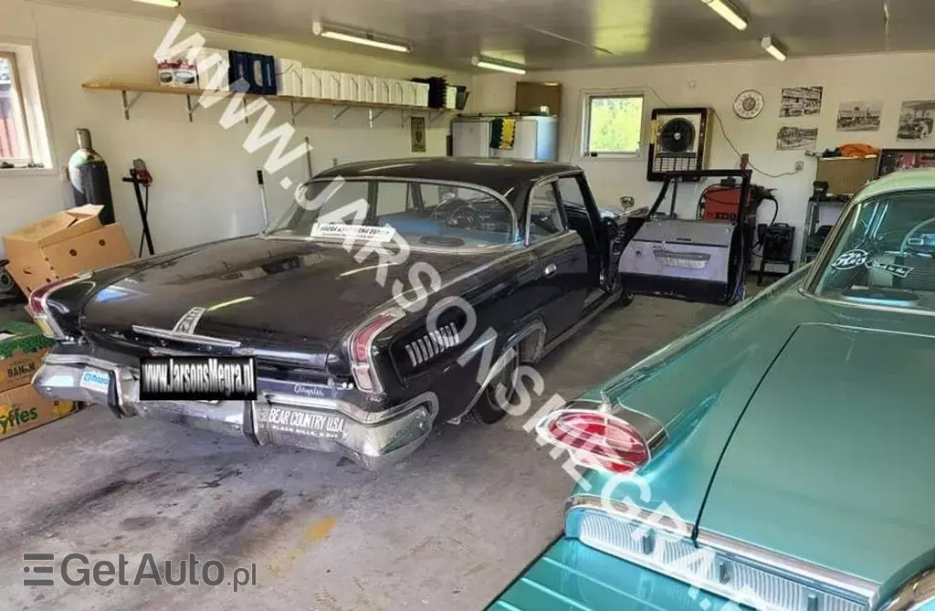 CHRYSLER New Yorker Sedan 6.8 V8 