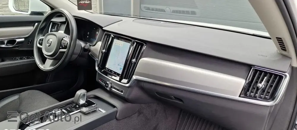 VOLVO V90 B4 D Geartronic Momentum