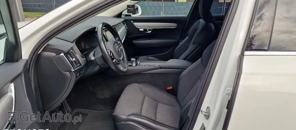 VOLVO V90 B4 D Geartronic Momentum