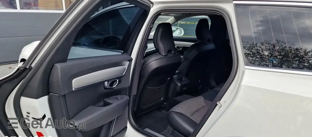 VOLVO V90 B4 D Geartronic Momentum