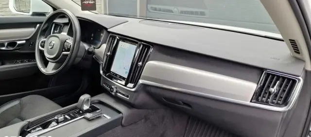 VOLVO V90 B4 D Geartronic Momentum