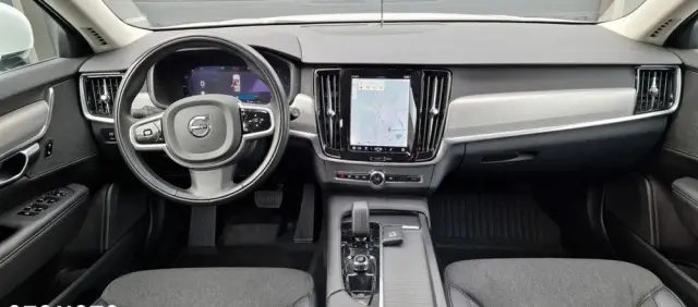 VOLVO V90 B4 D Geartronic Momentum
