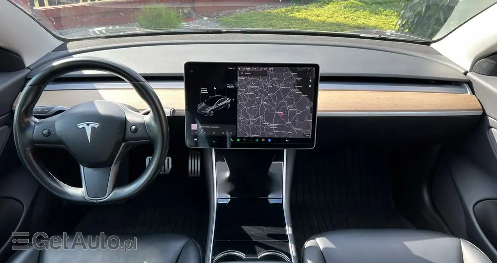 TESLA Model 3 Langstreckenbatterie Allradantrieb Dual Motor Performance