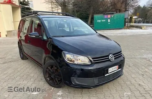 VOLKSWAGEN Touran 