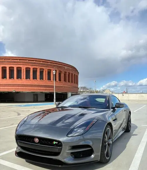 JAGUAR F-type 