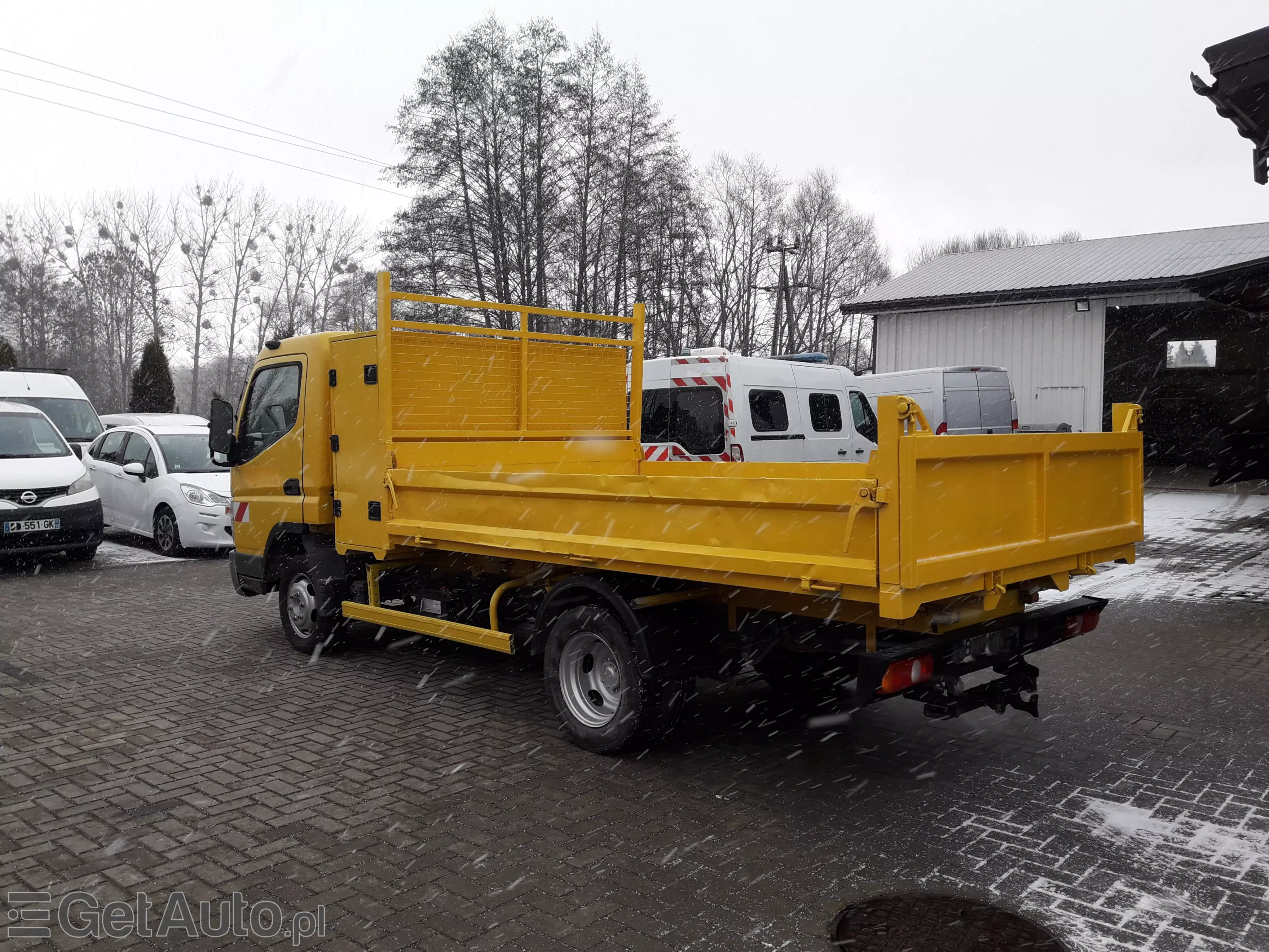 MITSUBISHI Canter 3C13