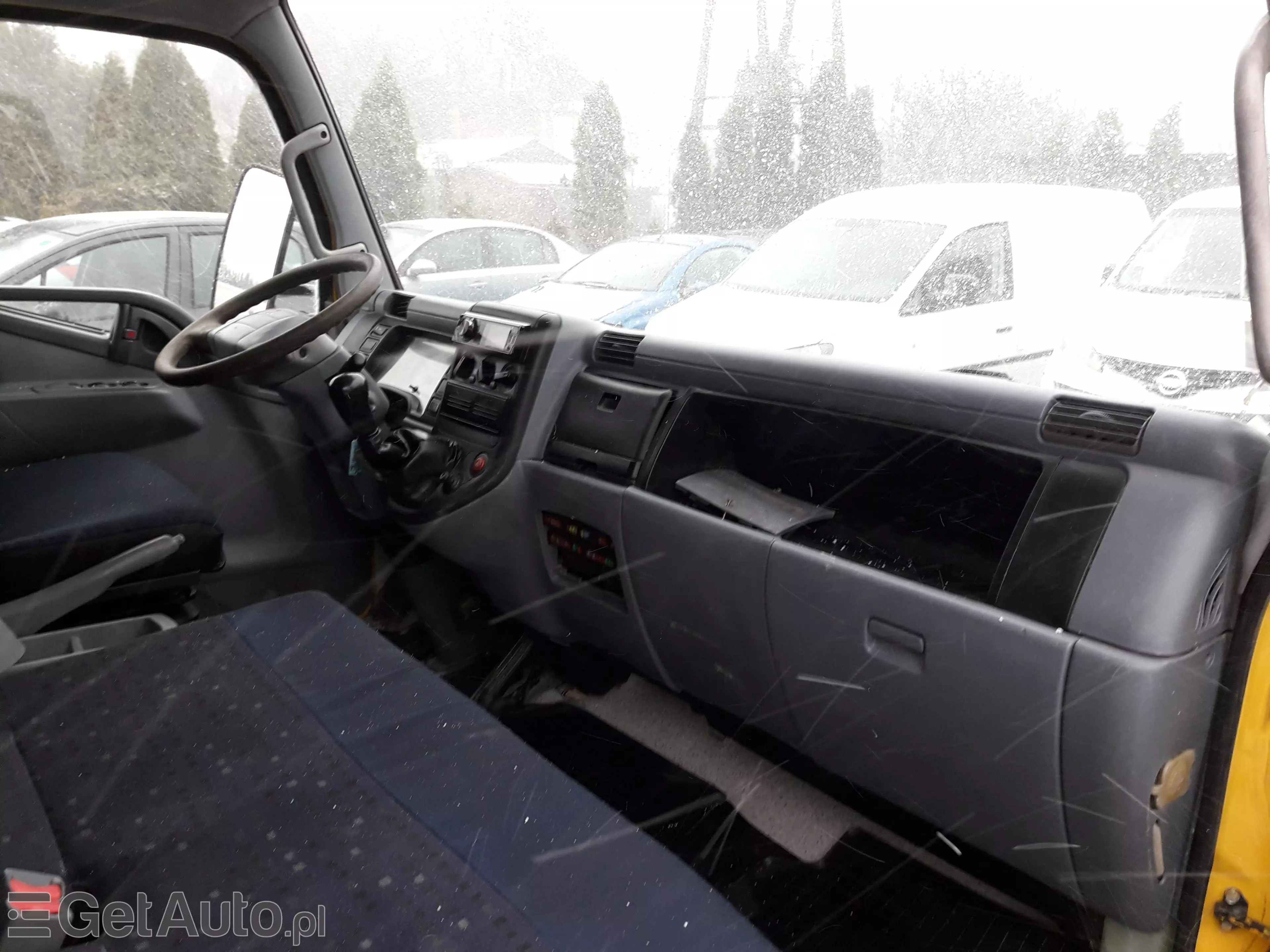 MITSUBISHI Canter 3C13