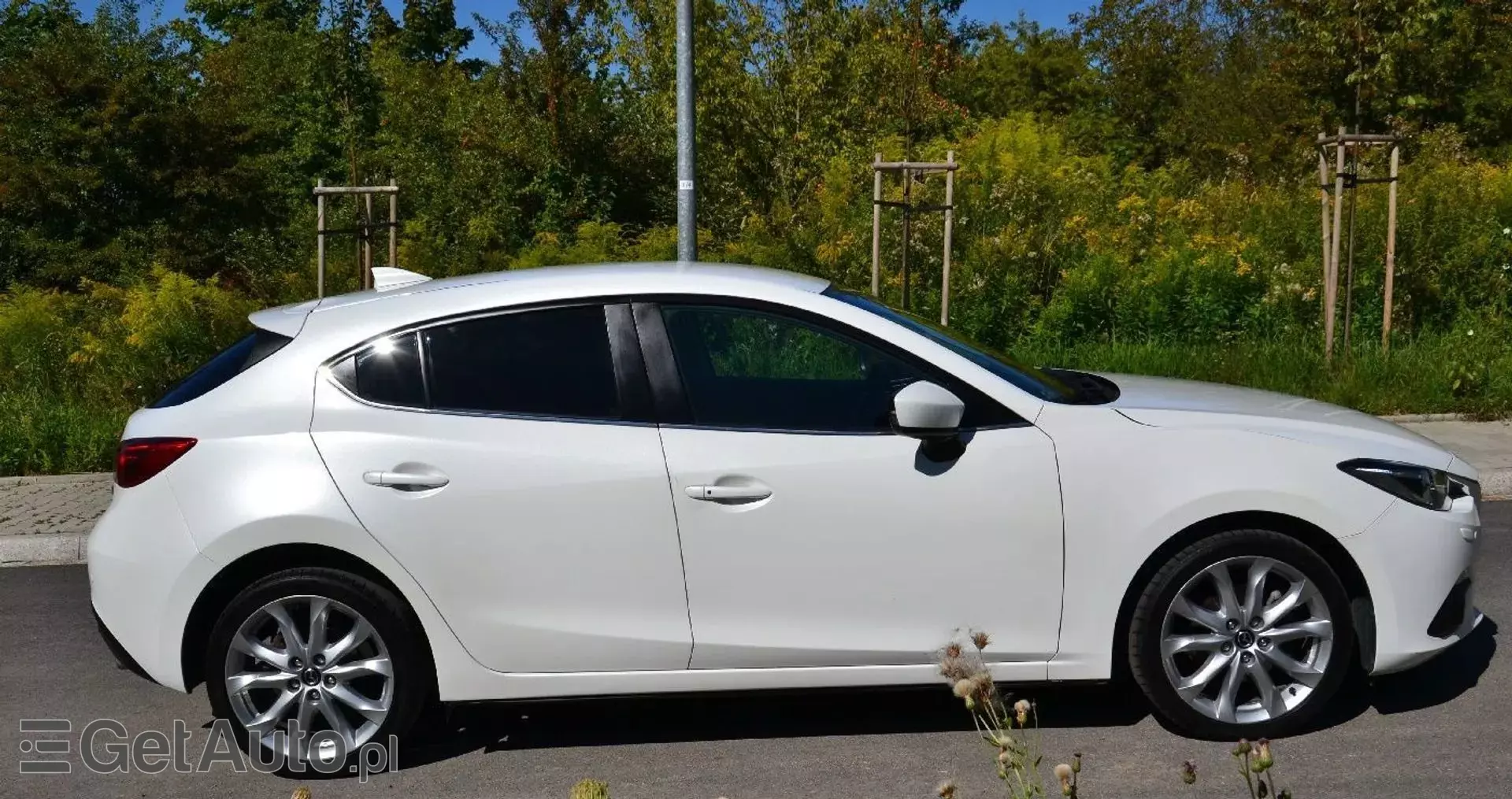 MAZDA 3 1.5 Skyactiv-D (105 KM)