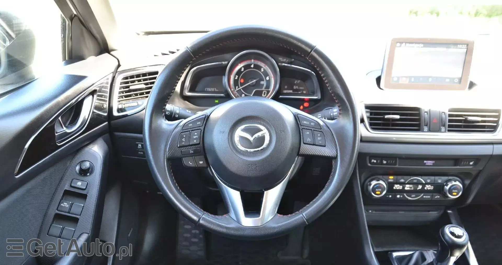 MAZDA 3 1.5 Skyactiv-D (105 KM)