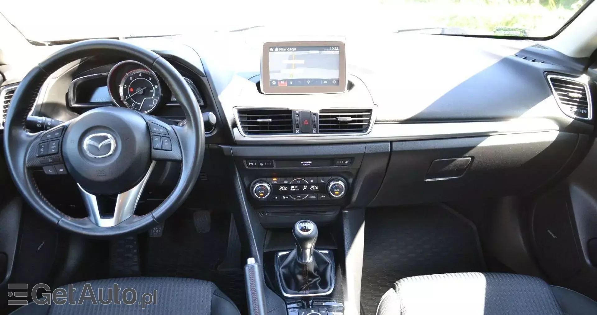 MAZDA 3 1.5 Skyactiv-D (105 KM)