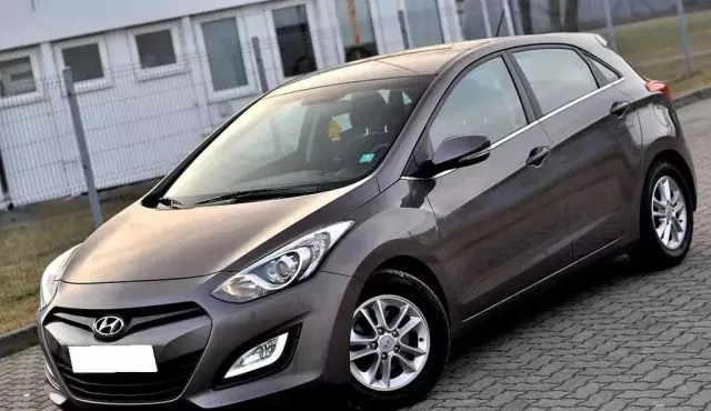 HYUNDAI I30 