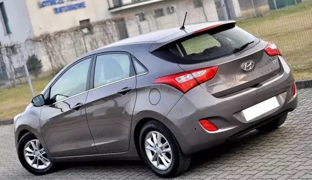 HYUNDAI I30 