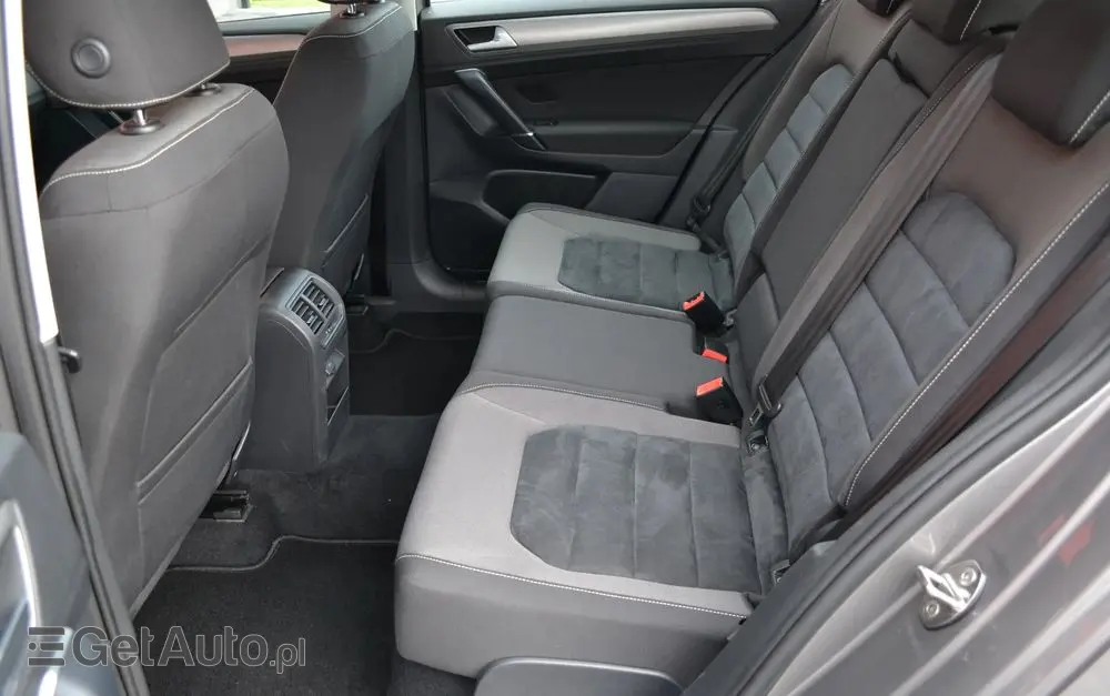 VOLKSWAGEN Golf Sportsvan 1.4 TSI (BlueMotion Technology) DSG Comfortline