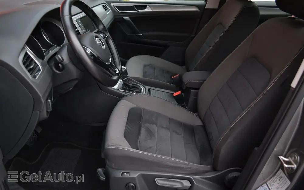 VOLKSWAGEN Golf Sportsvan 1.4 TSI (BlueMotion Technology) DSG Comfortline