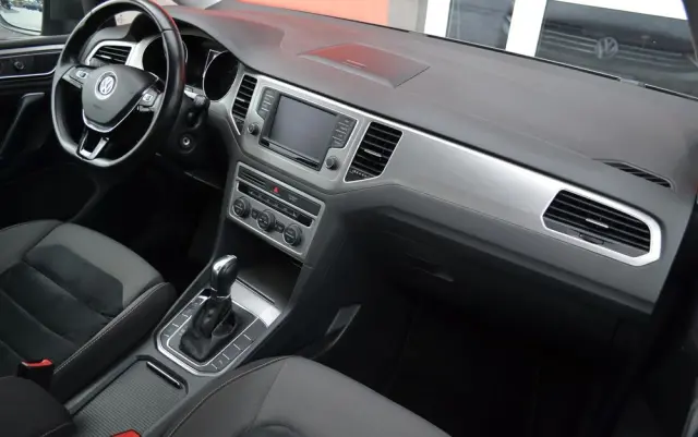 VOLKSWAGEN Golf Sportsvan 1.4 TSI (BlueMotion Technology) DSG Comfortline