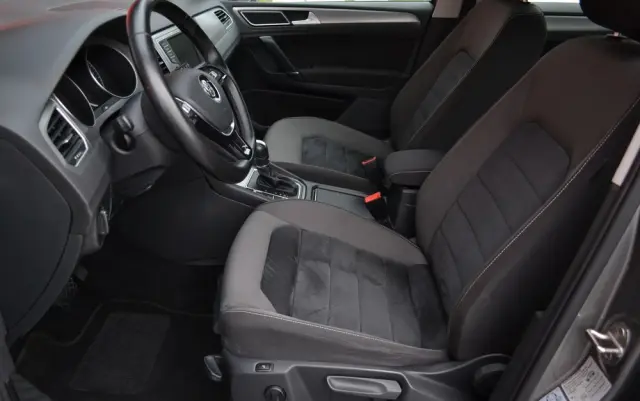 VOLKSWAGEN Golf Sportsvan 1.4 TSI (BlueMotion Technology) DSG Comfortline