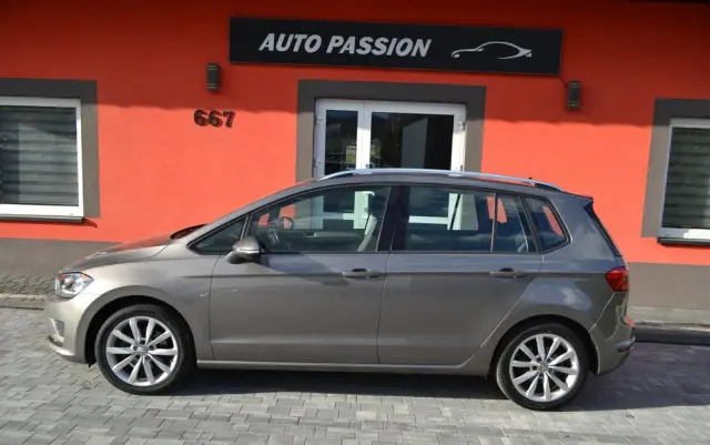 VOLKSWAGEN Golf Sportsvan 1.4 TSI (BlueMotion Technology) DSG Comfortline