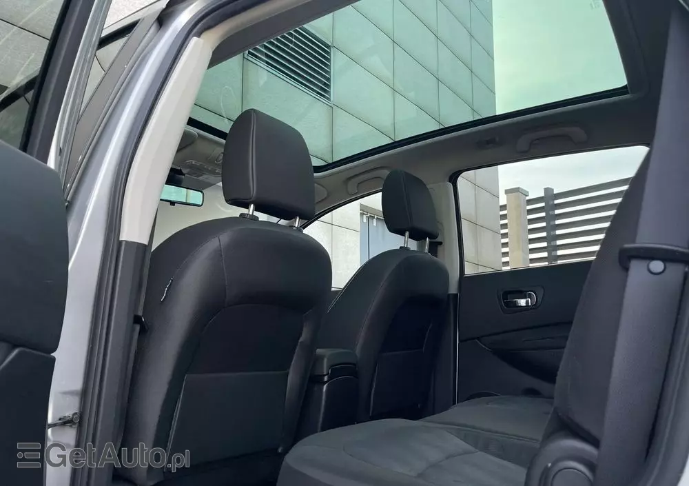 NISSAN Qashqai+2 2.0 Acenta