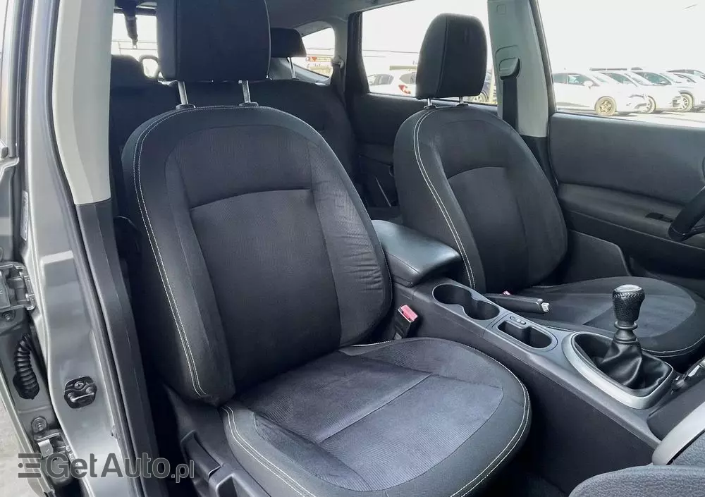 NISSAN Qashqai+2 2.0 Acenta