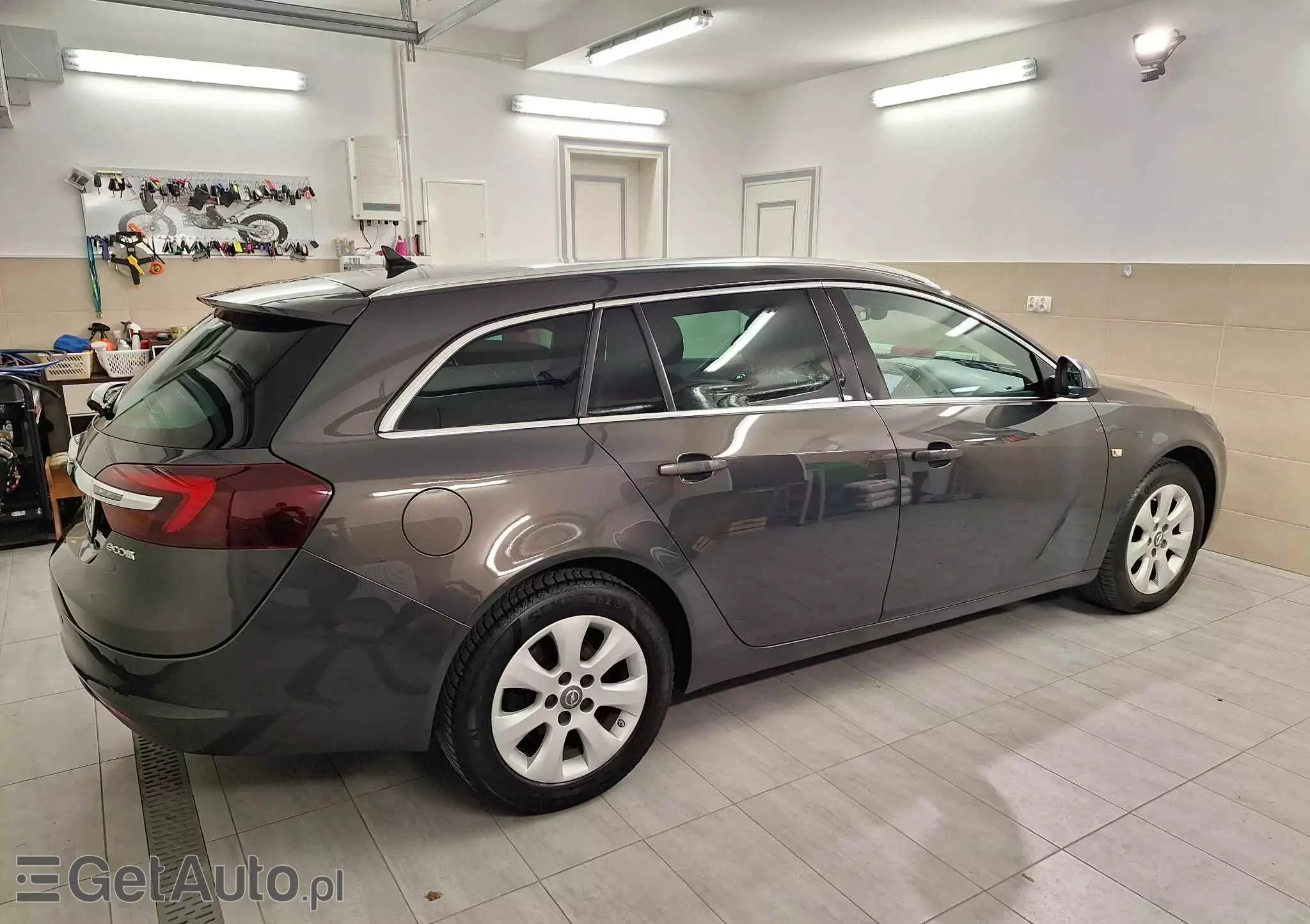OPEL Insignia 1.4 Turbo Sports Tourer ecoFLEXStart/Stop Business Edition